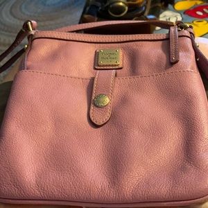 Dooney & Bourke lavender crossbody bag in EUC
